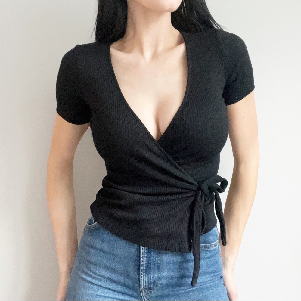 Babaton Black Ripped Knit Stretch Wrap Top